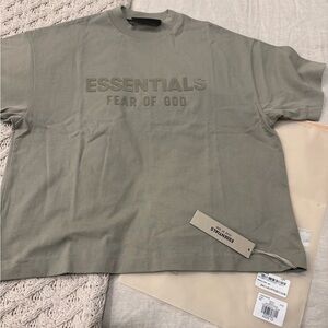 FEAR OF GOD ESSENTIALS Kids Grey Crewneck Tee, sz12Y